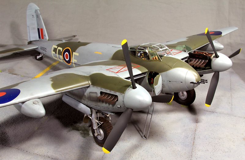 Airfix 1:24 Scale De Havilland Mosquito FBVI Model 
